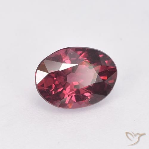 Grenat Rhodolite Rouge moyen-foncé naturelle ovale, 1.07 ct, VS