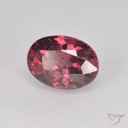 Grenat Rhodolite Rouge moyen-foncé naturelle ovale, 1.18 ct, VVS-VS