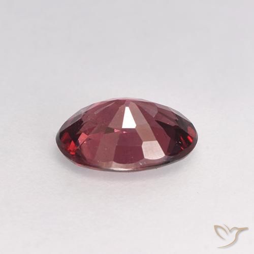 Grenat Rhodolite Ton rouge-violet naturelle ovale, 0.93 ct, VS