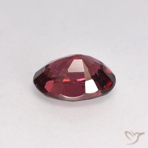 Grenat Rhodolite Rouge moyen naturelle ovale, 1.03 ct, VS