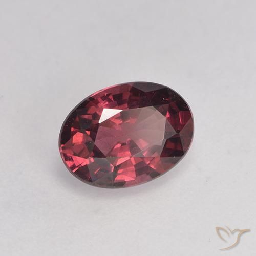 Grenat Rhodolite Rouge moyen-foncé naturelle ovale, 0.99 ct, VS