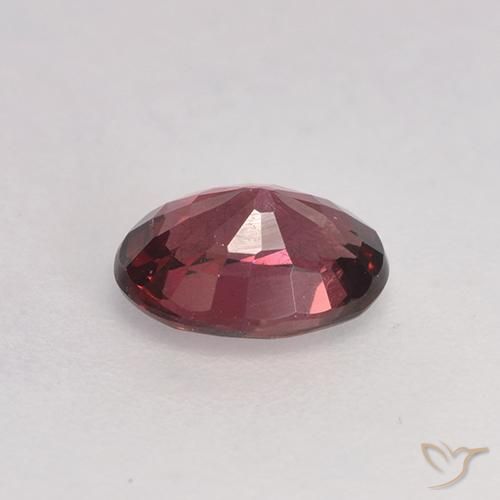 Grenat Rhodolite Rouge moyen-foncé naturelle ovale, 0.99 ct, VS