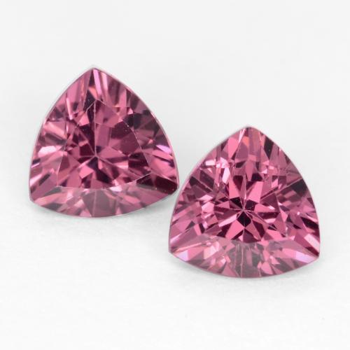 Achetez naturel 1.12ct Violet Rosâtre Grenat Rhodolite gems, Trillion, En provenance Mozambique chez GemSelect. En stock, livraison internationale!