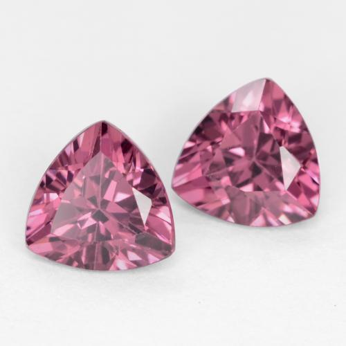Achetez naturel 1.12ct Violet Rosâtre Grenat Rhodolite gems, Trillion, En provenance Mozambique chez GemSelect. En stock, livraison internationale!