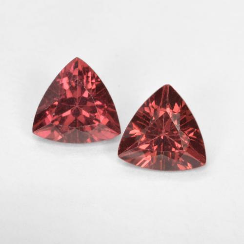 Achetez naturel 1,02ct rouge grenat rhodolite gems, trillion, en provenance mozambique chez gemselect. en stock, livraison internationale!