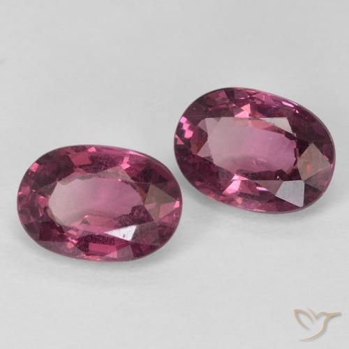 Shop natural 2.12ct Magenta profond Grenat Rhodolite gems, ovale, from Mozambique at GemSelect. In stock, global shipping!