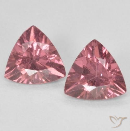 0.83ctw Naturel Rouge moyen Grenat Rhodolite, Trillion, VVS-VS