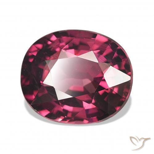 Grenat Rhodolite Rouge foncé naturelle ovale, 4.18 ct, VS
