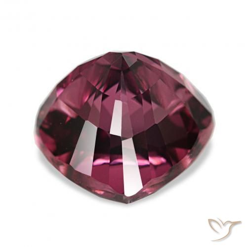 Grenat Rhodolite Pourpre foncé naturelle Cœur, 4.24 ct, VS