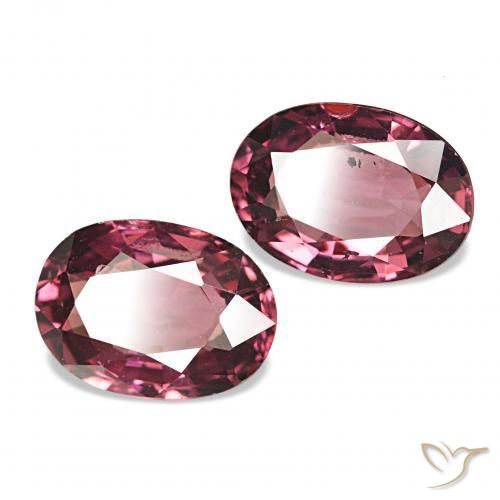 Shop natural 1.88ct Magenta profond Grenat Rhodolite gems, Coupe ovale, from Mozambique at GemSelect. In stock, global shipping!