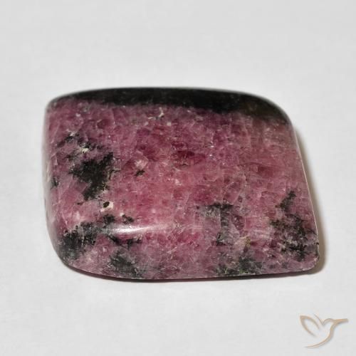 Rhodonite Multicolore naturelle Fantaisie, 63.42 ct, Opaque