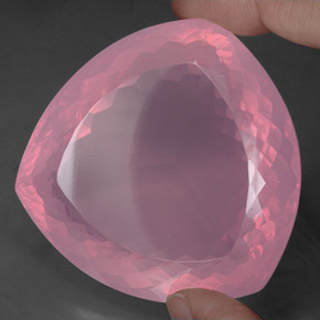 Quartz rose rose naturelle transparent, 528,00 ct, transparent / translucide