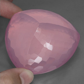 Quartz rose rose naturelle transparent, 528,00 ct, transparent / translucide