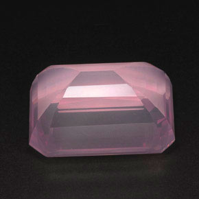 Quartz rose rose naturelle transparent, 151,95 ct, transparent / translucide