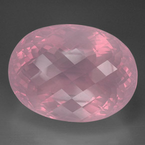 Quartz rose rose naturelle transparent, 223,50 ct, transparent / translucide