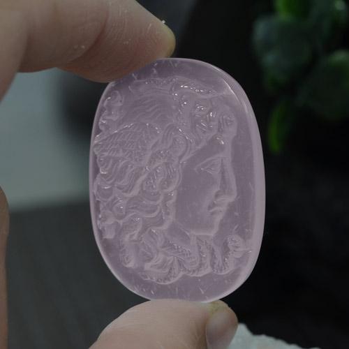 Quartz rose rose naturelle coupe coussin, 63,59 ct, transparent