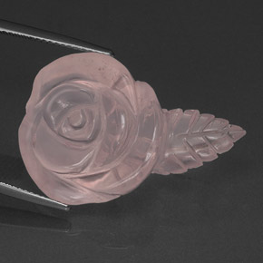 Quartz rose rose naturelle transparent, 36,00 ct, transparent / translucide