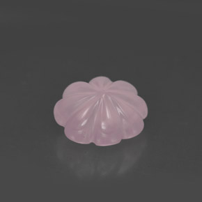 Quartz rose rose naturelle taille fleur, 3,88 ct, transparent