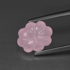 Quartz rose rose naturelle taille fleur, 3,83 ct, transparent