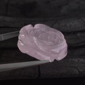 Quartz rose rose naturelle forme fantaisie, 53,41 ct, translucide