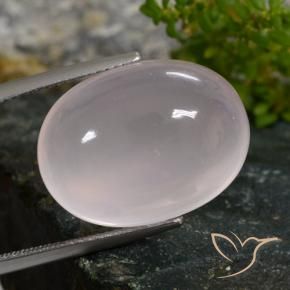 Quartz rose Rose rosé très clair naturelle ovale, 26.92 ct, Translucide