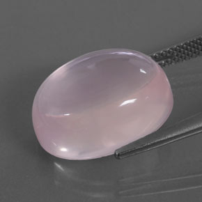 Quartz rose rose naturelle coupe ovale, 12,72 ct, transparent