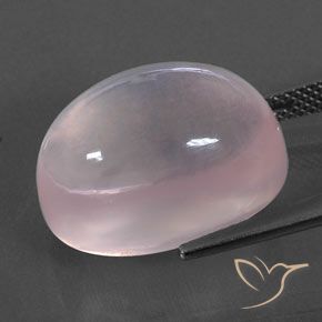 Quartz rose Rose clair naturelle ovale, 21.17 ct, Transparent