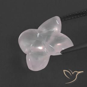 Quartz rose Rose très clair naturelle Taille Fleur, 7.25 ct, Transparent / Translucide
