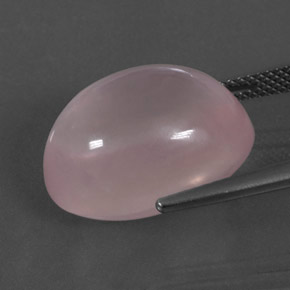 Quartz rose rose naturelle coupe ovale, 17,73 ct, transparent