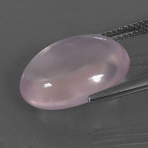 Quartz rose rose naturelle coupe ovale, 9,87 ct, transparent