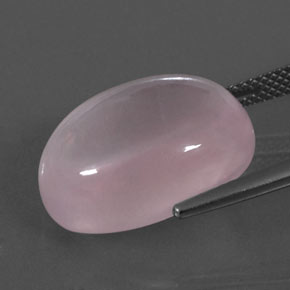 Quartz rose rose naturelle coupe ovale, 16,36 ct, transparent