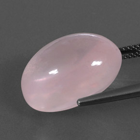Quartz rose rose naturelle coupe ovale, 16,81 ct, transparent