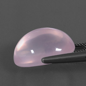 Quartz rose rose naturelle coupe ovale, 18,40 ct, transparent