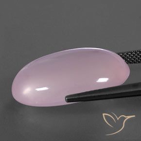 Quartz rose Rose cerise léger naturelle ovale, 21.56 ct, Transparent / Translucide