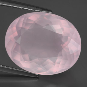 Quartz rose rose naturelle coupe ovale, 12,16 ct, transparent