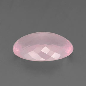 Quartz rose rose naturelle coupe ovale, 21,50 ct, transparent