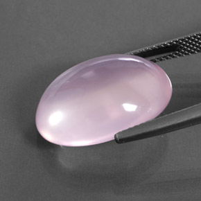 Quartz Rose Rose cerise léger naturelle Coupe ovale, 14.55 ct, Transparent