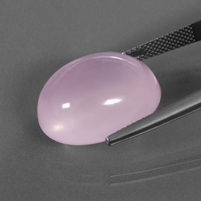 Quartz rose rose naturelle coupe ovale, 20,95 ct, transparent