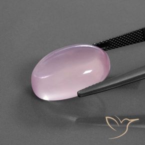 Quartz rose Rose cerise léger naturelle ovale, 15.43 ct, Transparent