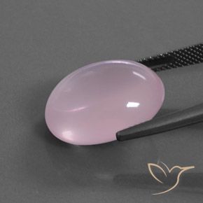 Quartz rose Rose naturelle ovale, 16.18 ct, Transparent