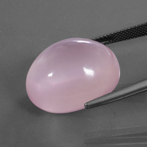 Quartz rose rose naturelle coupe ovale, 32,56 ct, transparent