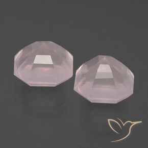 Shop natural 9.36ct Rose léger Quartz rose gems, Octogone / coupe Émeraude, from Afrique du Sud at GemSelect. In stock, global shipping!