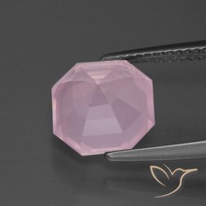Quartz rose Rose clair naturelle Octogone / coupe Émeraude, 3.89 ct, Transparent