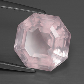 Quartz rose rose naturelle taille émeraude, 5,44 ct, transparent