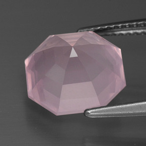 Quartz Rose Rose moyen naturelle Taille émeraude, 5.27 ct, Transparent