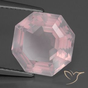 Quartz rose Rose très clair naturelle Octogone / coupe Émeraude, 5.35 ct, Transparent