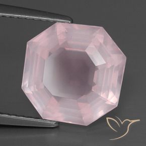 Quartz rose Rose léger naturelle Octogone / coupe Émeraude, 5.56 ct, Transparent