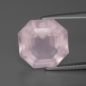 Quartz rose rose naturelle taille émeraude, 8,79 ct, transparent