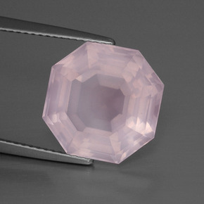 Quartz rose rose naturelle taille émeraude, 8,79 ct, transparent