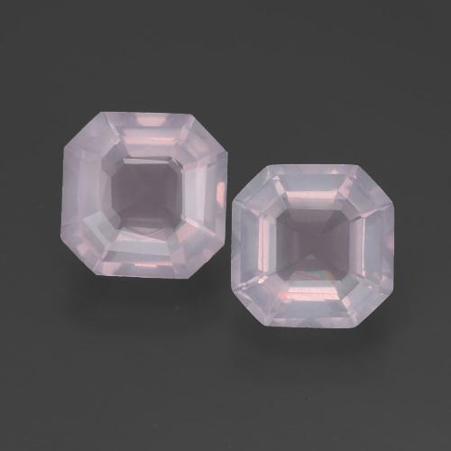 Achetez naturel 3.58ct Rose léger Quartz Rose gems, Taille émeraude, En provenance Afrique du Sud chez GemSelect. En stock, livraison internationale!